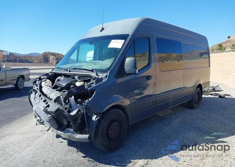 2021 Mercedes-Benz Sprinter 2500 High Roof I4 Diesel z USA, uszkodzony, nr VIN W1W4DCHY5MT049933